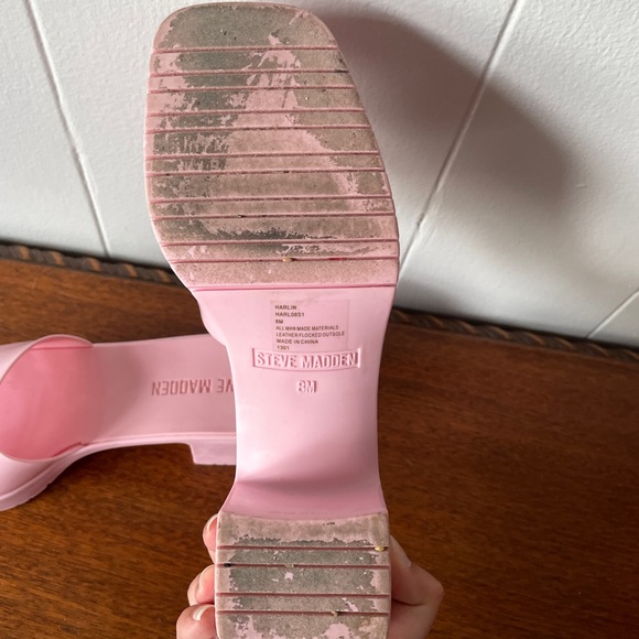 Steve Madden Pink Rubber Barbie heels - Picture 4 of 4